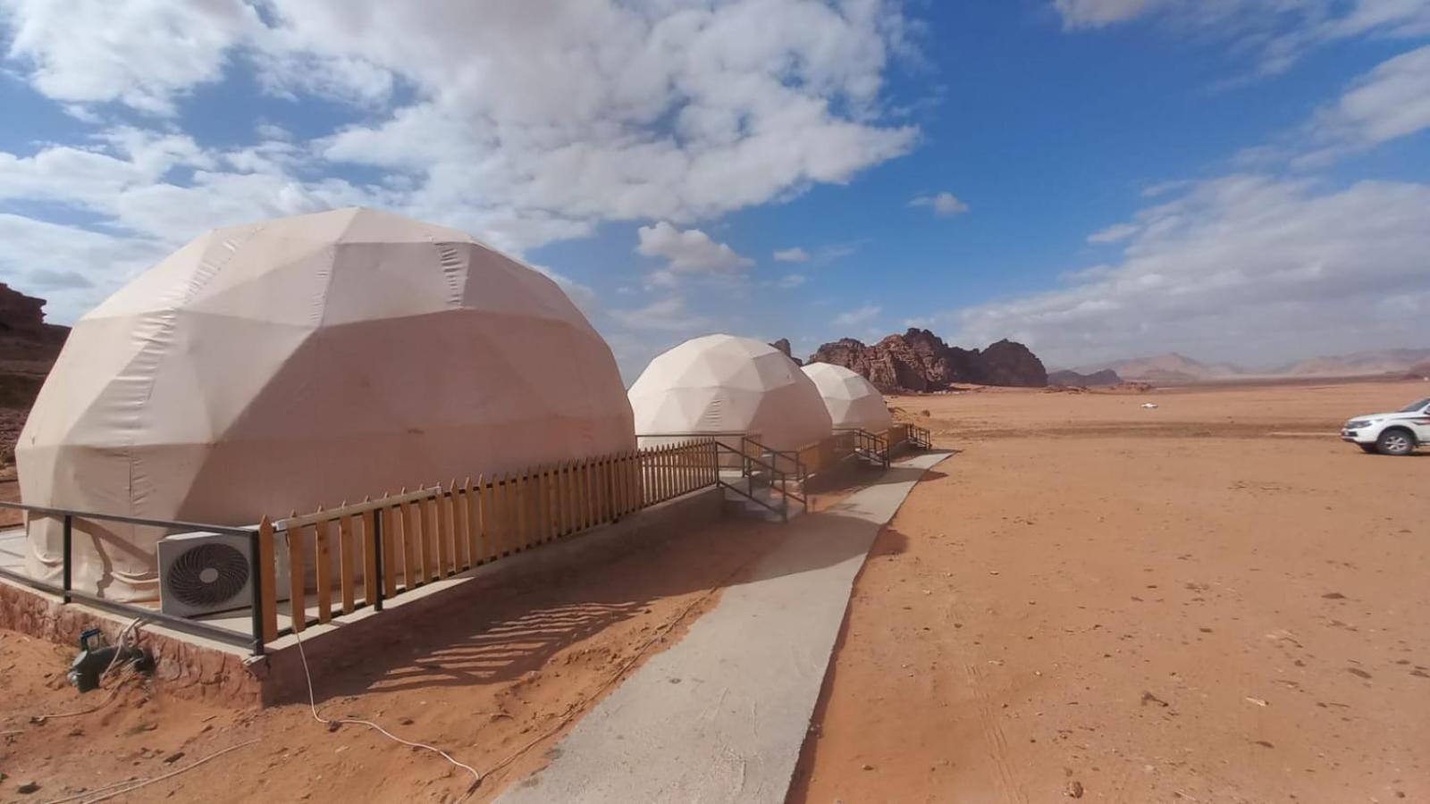 Al Raha Luxury Camp Ξενοδοχείο Ουάντι Ραμ Εξωτερικό φωτογραφία