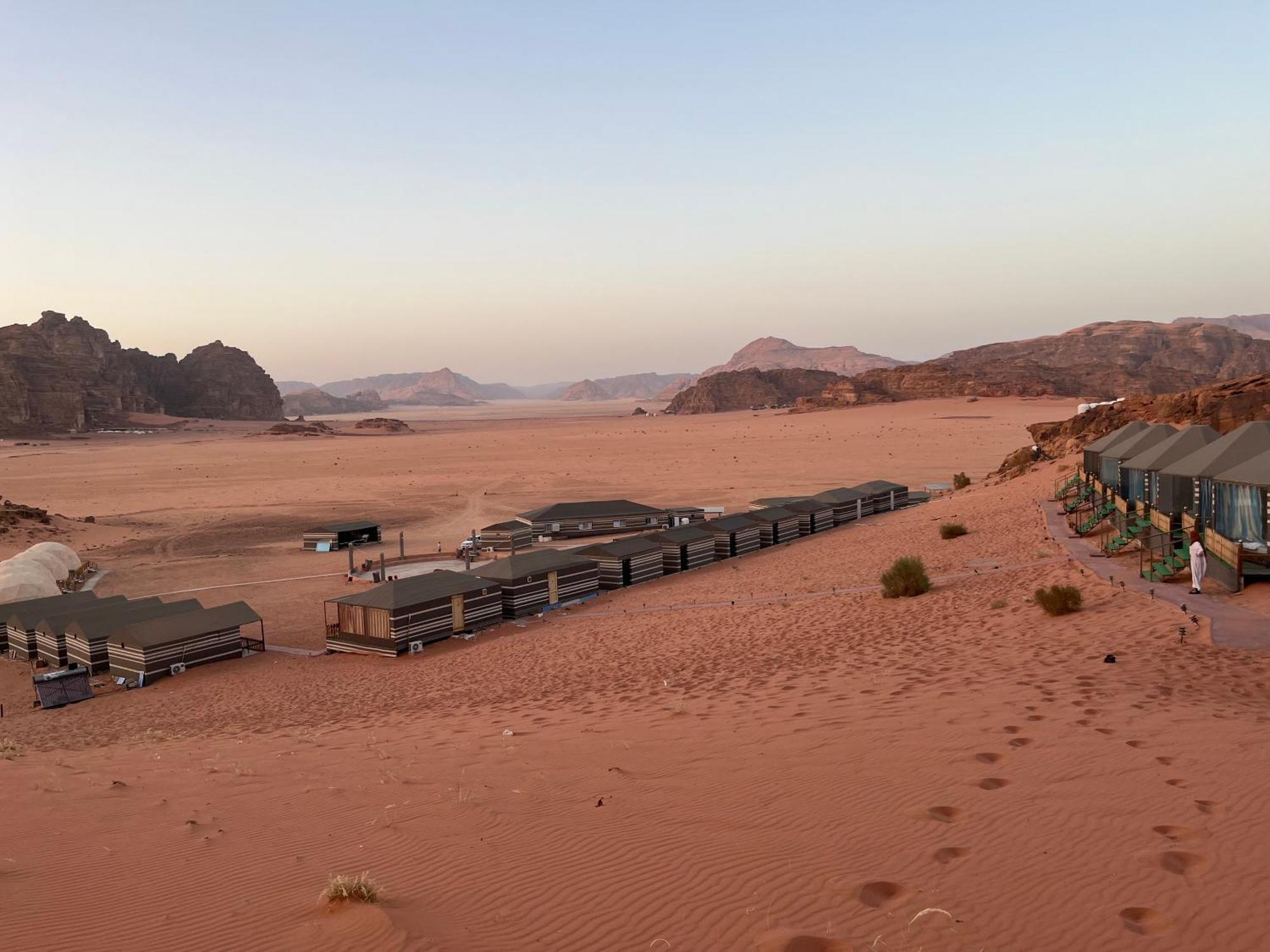 Al Raha Luxury Camp Ξενοδοχείο Ουάντι Ραμ Εξωτερικό φωτογραφία